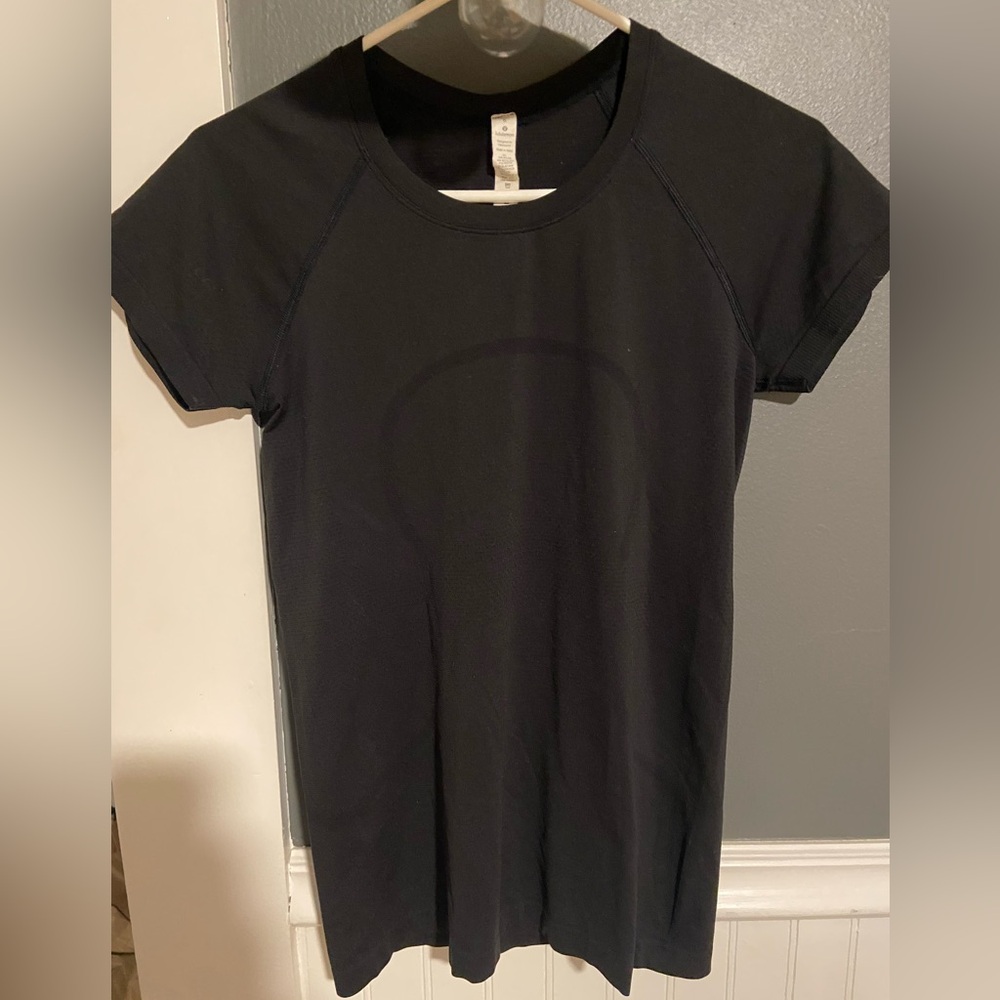 Lululemon Swiftly Tech Short-Sleeve Shirt